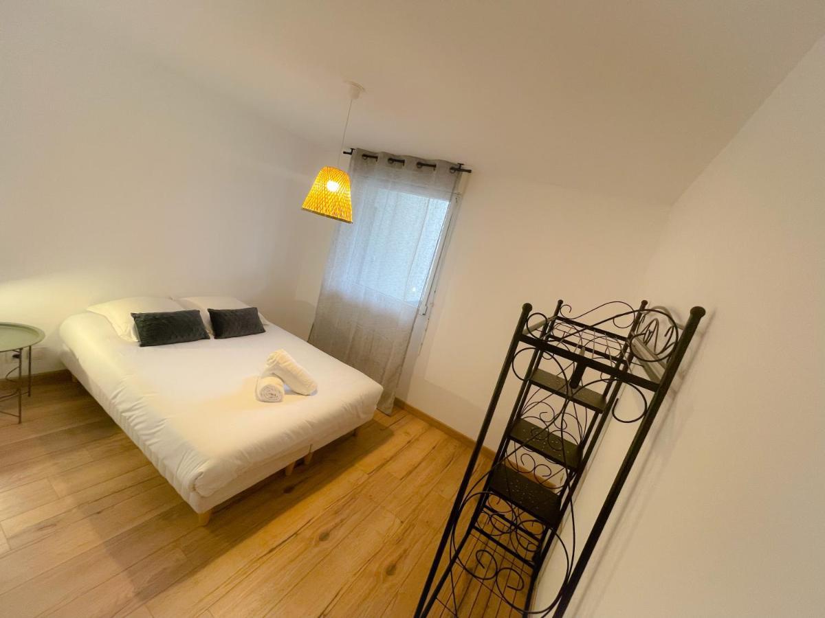 קאלה Appartement 2 Chambres Le Descartes מראה חיצוני תמונה